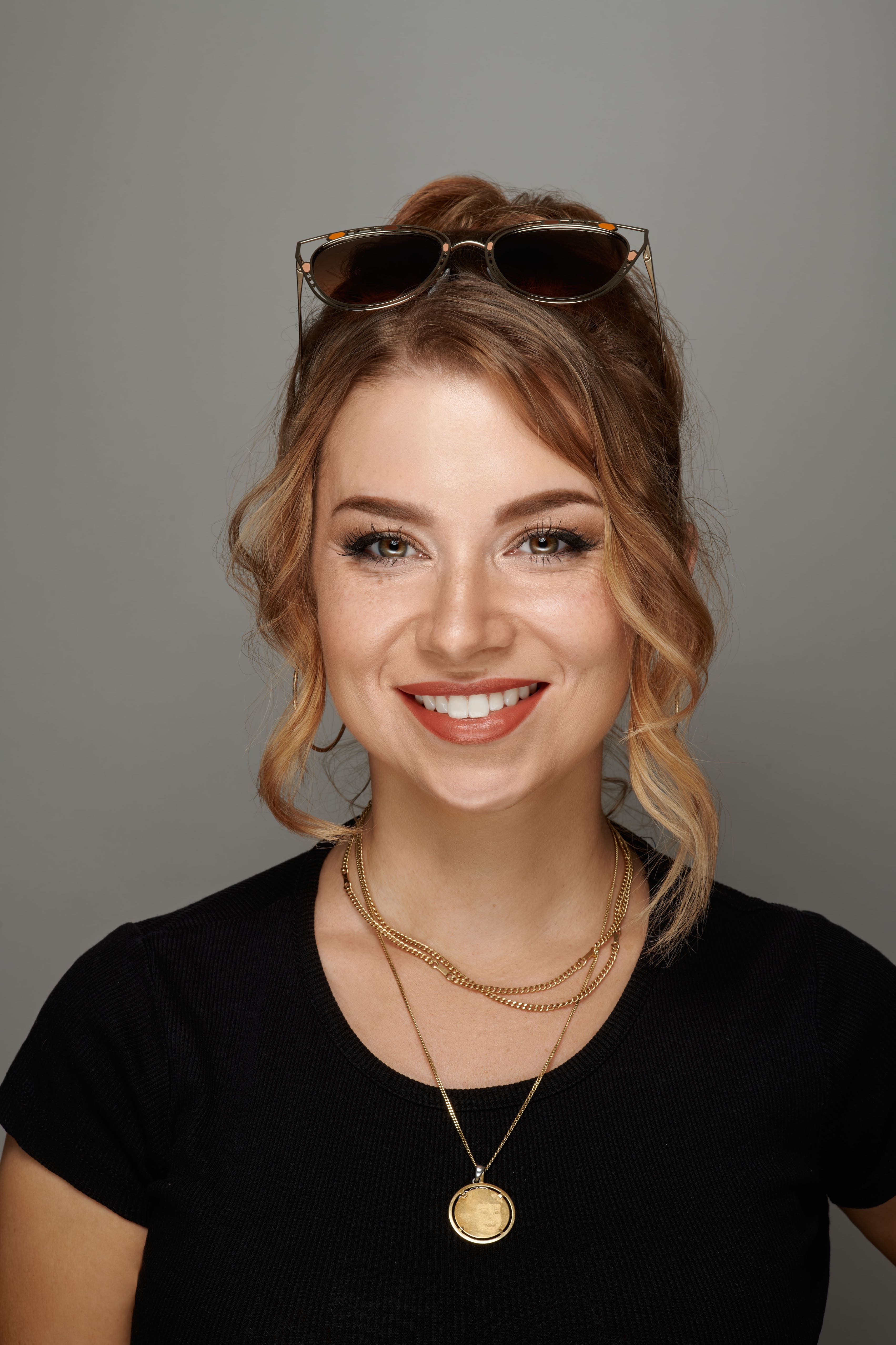 Lara Schmitt Makeup Artist