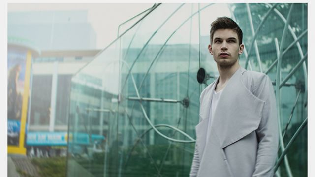 <br>Picture: Mirko Stoedter <br> Fashion: Wiktor Jed <br> Model: Boas